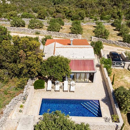 Private Cottage In Olive Grove With Heated Pool Vinišće Zewnętrze zdjęcie